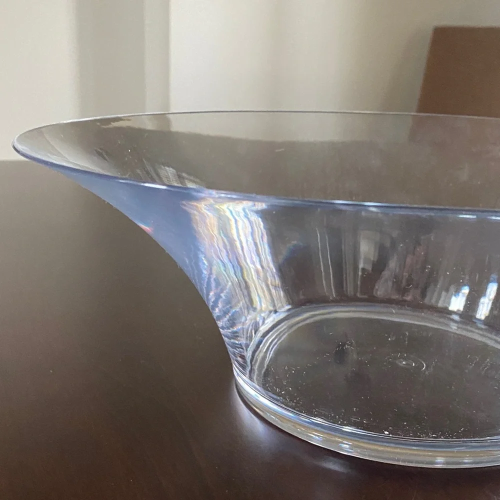 Flared Clear Acrylic Serving Bowl (NWOT)